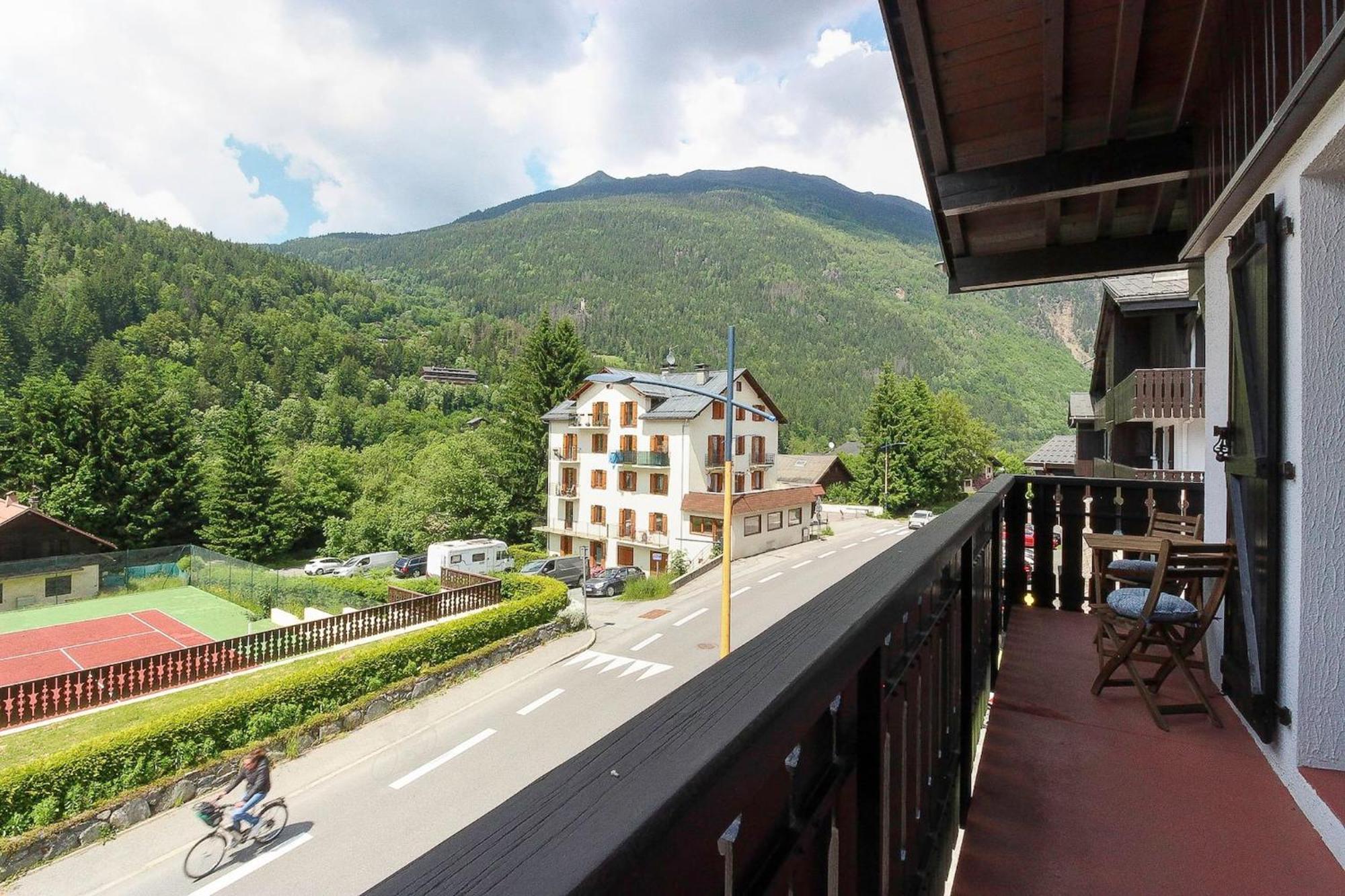 Апартаменты La Griaz - Chaleureux Et Cosy -Vue Sur Les Montagnes - Grand Balcon Лез-Уш Экстерьер фото